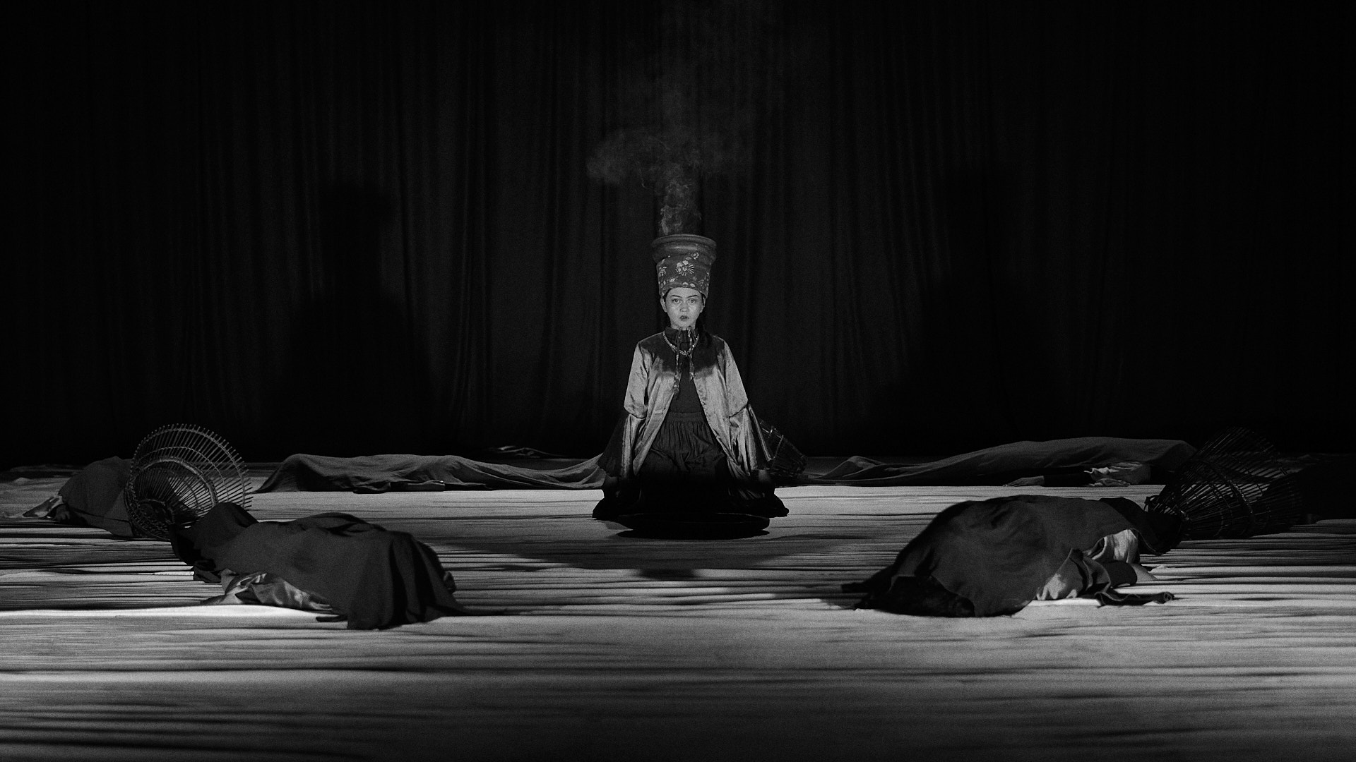 Performance of Bekarang